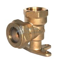 Уголок с креплением 20X3/4 ВР "VER-PRO"