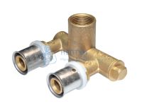 Пресс-тройник 20x1/2x20 ВР настенный П-образный Comisa