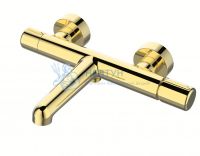 Смеситель для ванны и душа в комплекте с ручным душем, шлангом и держателем BelBagno UNO-VASM/DFS-ORO